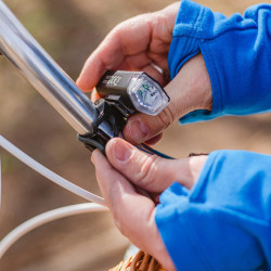 FOREVER BLG-100 set svjetala za bicikl, prednje i stražnje LED svjetlo, punjiva baterija, vodootporan