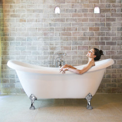 Samostojeća kada FAMA Samostojeća kada FAMA