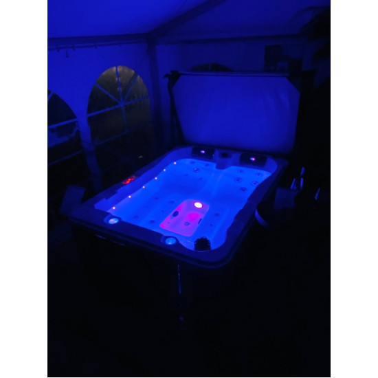 Perfect Spa masažni bazen Key West